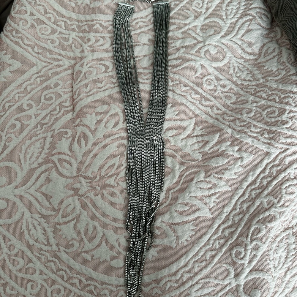 Elegant Silver Chain Necklace